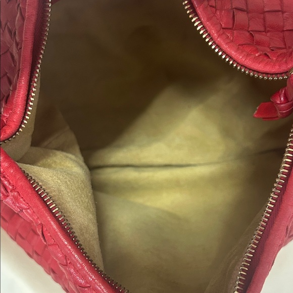 Bottega Veneta vintage red Woven Leather Hobo Bag - Picture 7 of 16